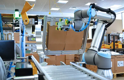 Lenovo Implements Huaxiu Collaborative Palletizing Robot to Revolutionize Packaging Automation