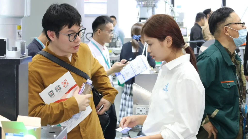 Hybrid Robotic Palletizers