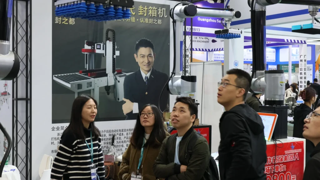 Nachi Palletizing Robot