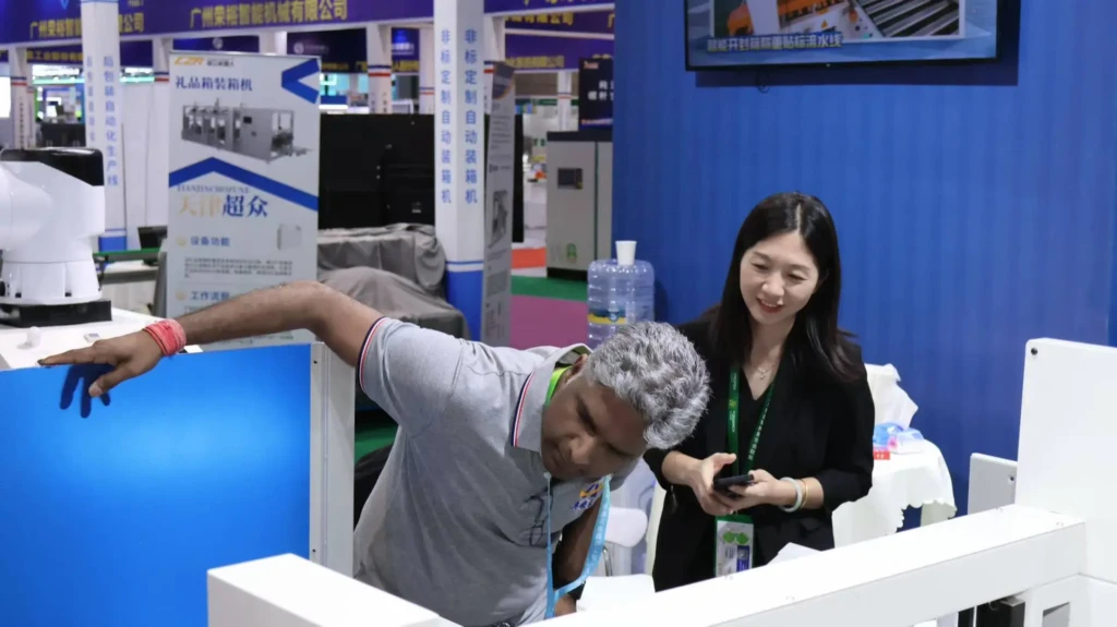 Robot Palletizer Bottle