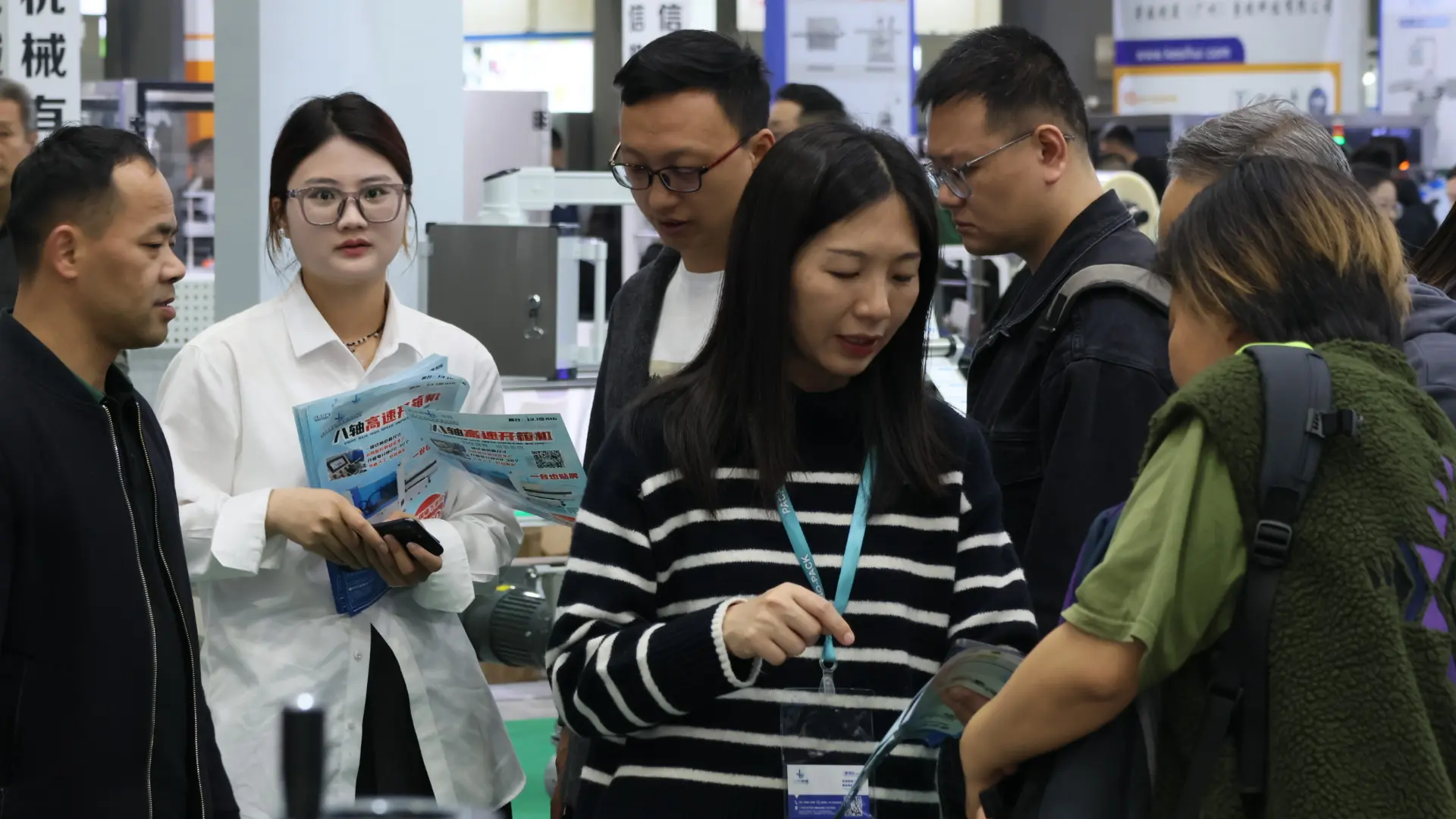 Robot Palletizing System For Bags